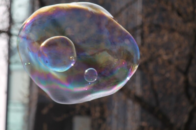soap bubble 715929 1280