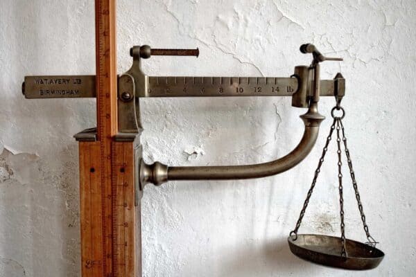 scales 1333455 1920