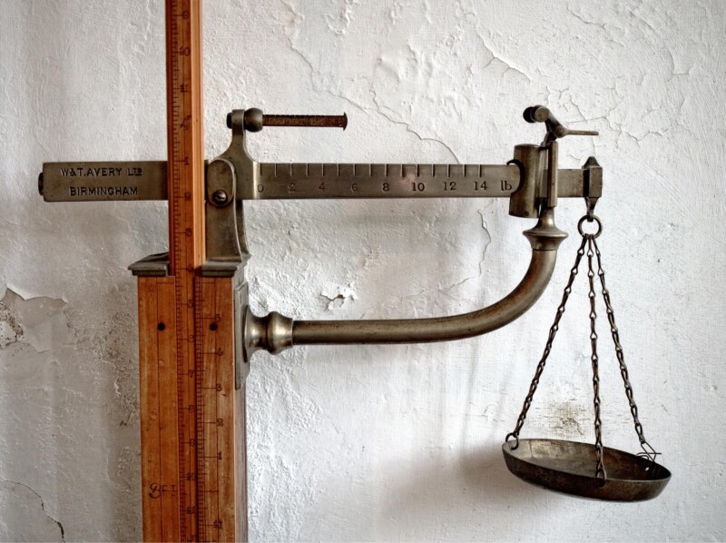 scales 1333455 1920