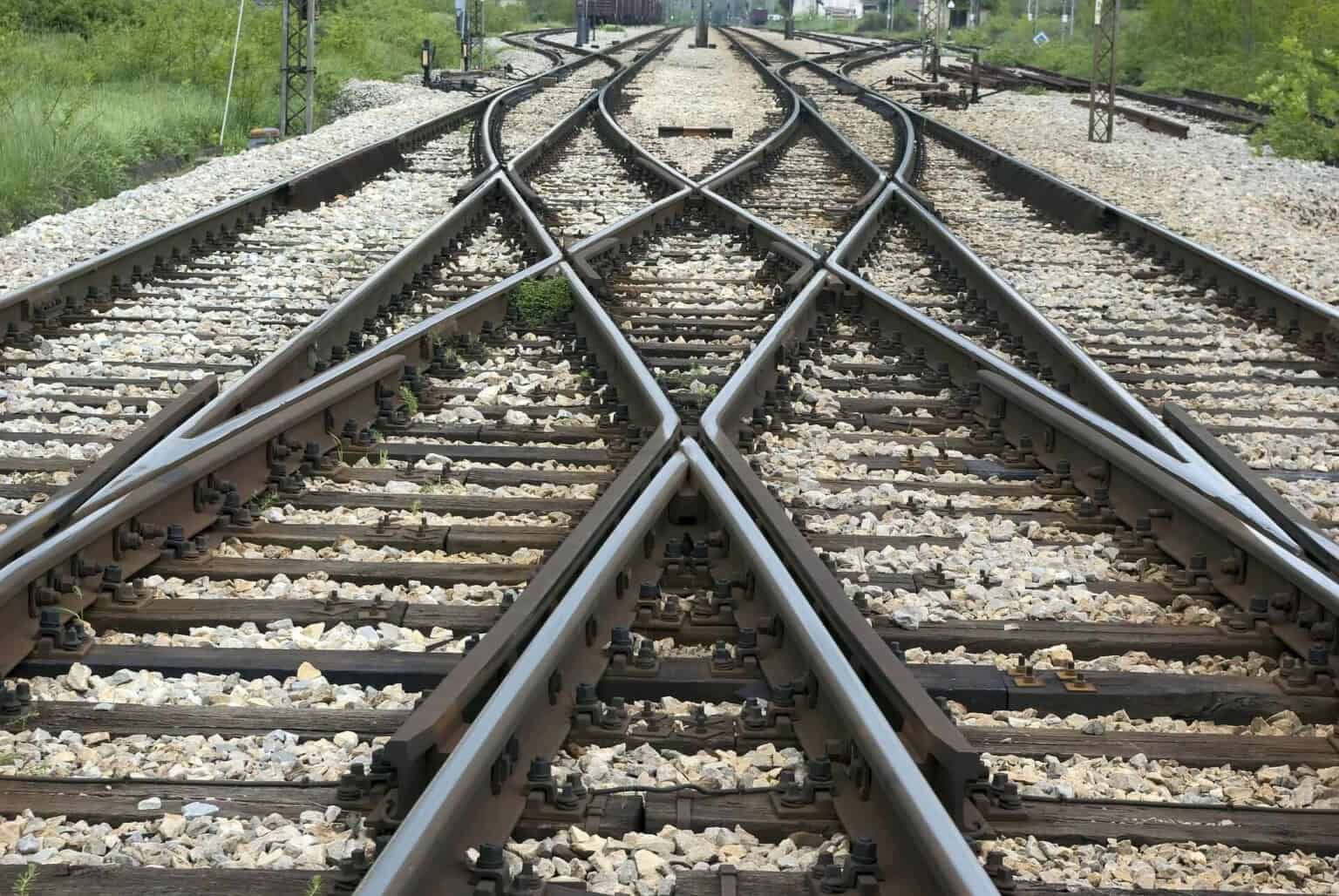 railroad 1701738 1920