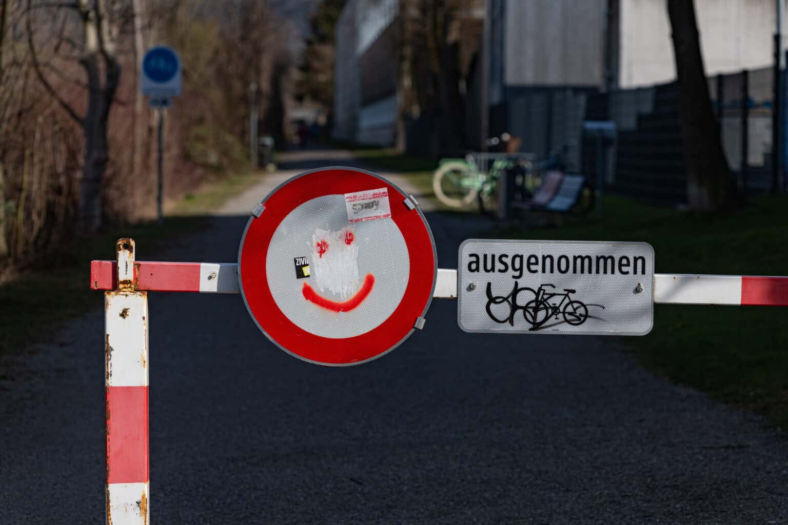 keine freie Durchfahrt